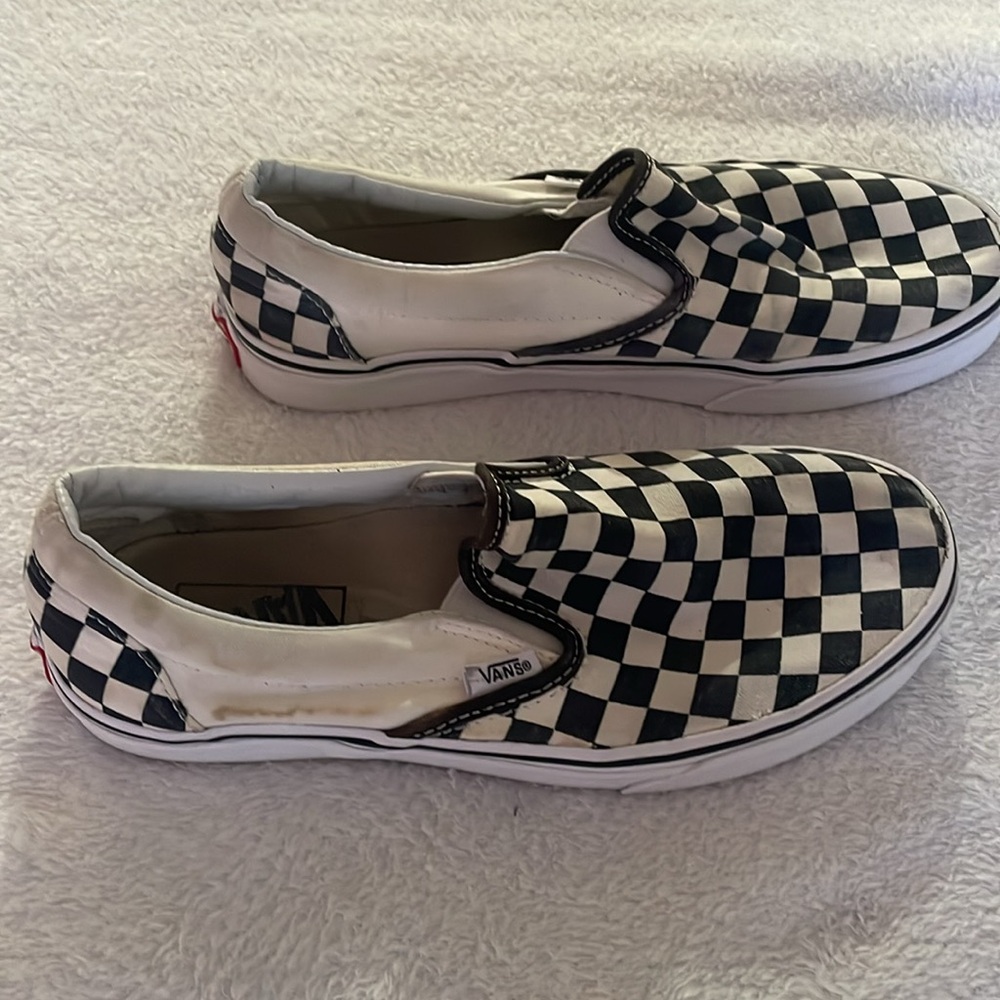 Vans - Picture 2 of 5